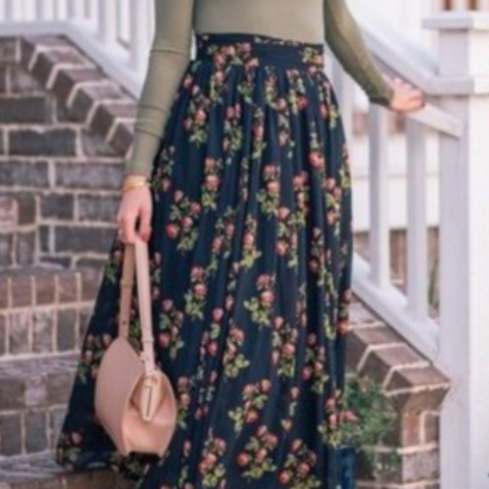 J. Crew point sur floral midi skirt 4P